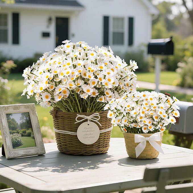 18Pcs Artificial White Daisy Flowers, 3 Bundles 10 Inch Small Fake Daisies for Home Summer Decor, Fake Spring Wild Flowers for Party Decoration