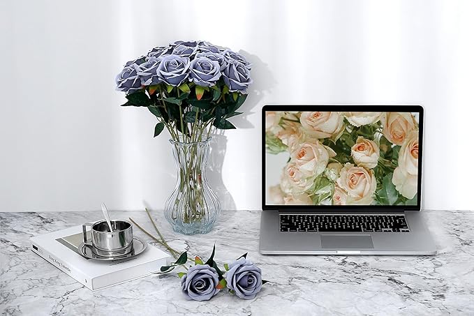 SITUMEIZI 15PCS Artificial Roses Silk Flowers Fake Roses Realistic Bouquet Long Stem with Gift Box for Mother's Gift Day Home Party Wedding Decorations(Silver)