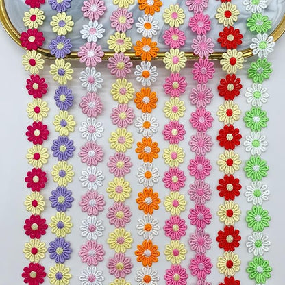 15 Yards Daisy Flower Lace Trim Embroidered Floral Lace Sewing Trim Ribbons for Embellishment Craft Dress Hair Accessories Decorations(White/Pink)