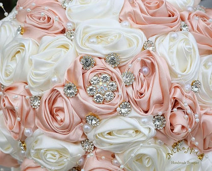 Bridal Wedding Bouquet Round Bling Brooch Bouquet Throw Toss Artificial Rose Flower Bunch for Bride Bridesmaid Wedding Quinceanera(Peach Pink & Ivory, 6.3")