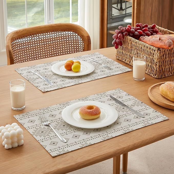 LilyCat Linen Fabric Geometric Stripes Placemats, Durable Boho Dining Table Mats for Kitchen, Rustic Vintage Washable Place Mats Set of 6, 18’’× 12’’